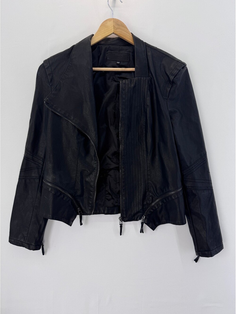 BlankNYC Black Vegan Leather Indie Moto Jacket Asymmetric Zip Biker Quilted L